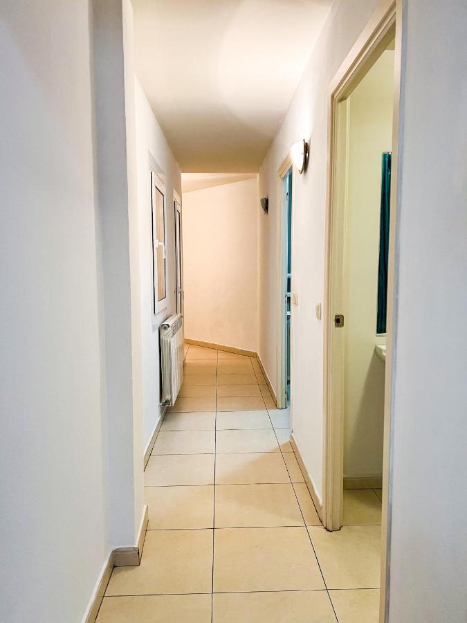 Апартаменты Apartamento Ontario En El Centro De Andorra La Vella Con Parking Экстерьер фото